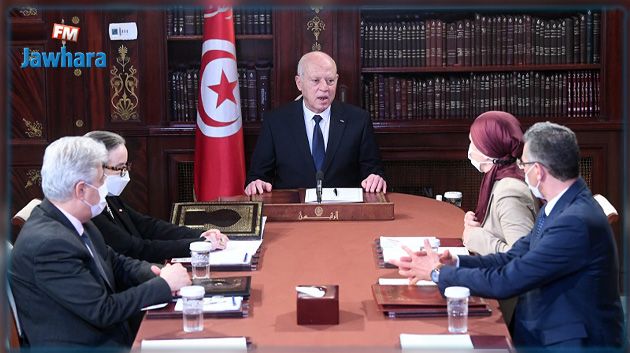 رئيس الجمهورية يجتمع برئيسة الحكومة ووزراء الداخلية والدفاع والعدل (فيديو)