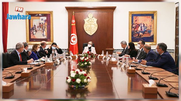 بودن تشرف على جلسة عمل وزارية حول ديوان الأراضي الدولية