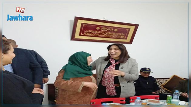 المديرة العامة للديوانة تشارك عائلة الشهيد الدبابي وجبة الإفطار