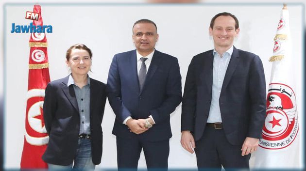 ماذا في اجتماع رئيس الجامعة بممثلي الرابطة الفرنسية المحترفة لكرة القدم ؟
