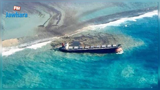 وزير النقل: العديد من الخواص والدول عرضوا المساعدة اثر غرق ناقلة وقود