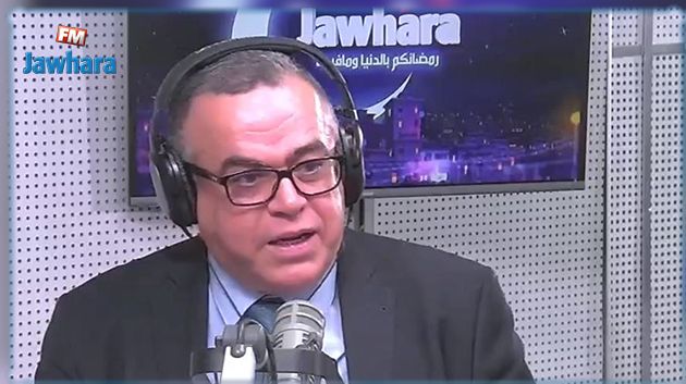 حاتم العشي : إذا فشل الاستفتاء فلا بد من انتخابات رئاسية سابقة لأوانها