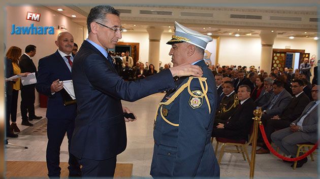 وزير الدّاخليّة يُشرف على موكب إحياء الذكرى 66 لعيد قوات الأمن الدّاخلي