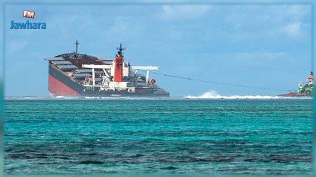 شبكة تونس الخضراء تعرب عن استغرابها من دخول سفينة ايكسلو المياه التونسية الاقليمية وتطالب بتحديد المسؤوليات