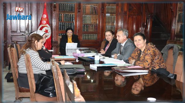 وزيرة المالية تبحث عن بعد مع وفد من صندوق النقد الدولي التوجهات الكبرى للإصلاح الجبائي
