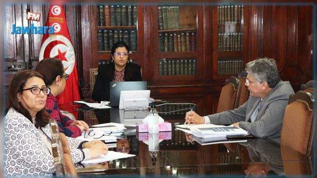 وزيرة المالية تلتقي عن بعد بممثلين عن وكالة 