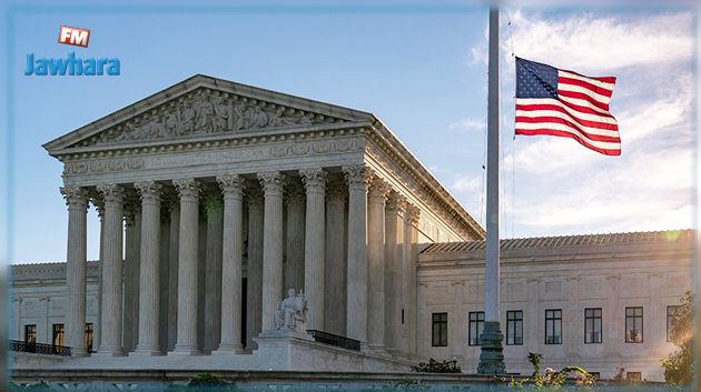 شخص يضرم في نفسه النار امام المحكمة العليا في الولايات المتحدة