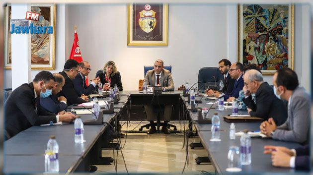 النّظر في الأولويّات الإستراتيجيّة محور لقاء وزير السياحة بإطارات الوزارة