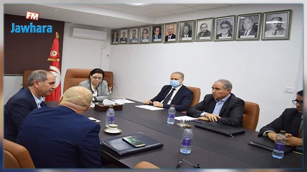 أزمة الأعلاف والحليب.. مباحثات حول تعديل الأسعار