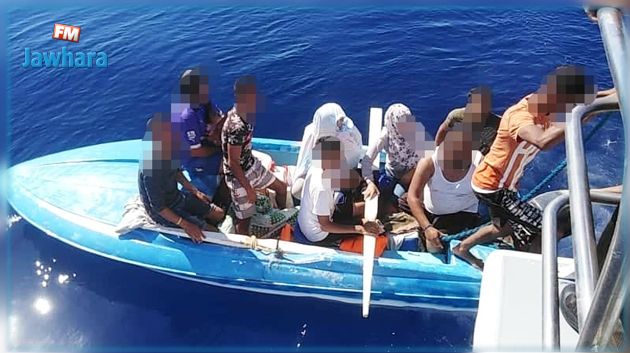 اعتراض 55 مهاجرا قبالة سواحل المهدية