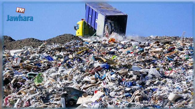 سيدي بوزيد: فتح تحقيق ضدّ صاحب شاحنات لنقل النفايات