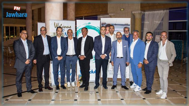 وزير السياحة يلتقي وفدا من وكلاء الأسفار الإيطاليين 