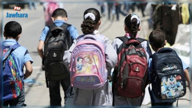 وزير التربية: تخفيض عدد الكتب المدرسية إلى 3 