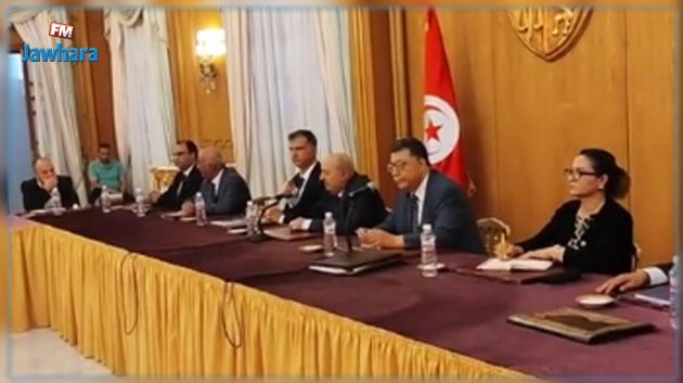 بحضور عدد من الشخصيات الوطنية والحزبية: انطلاق أولى جلسات الحوار الوطني (فيديو)