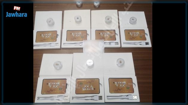 العاصمة: القبض على شاب متورط في بيع تجهيزات الغش في الإمتحانات 