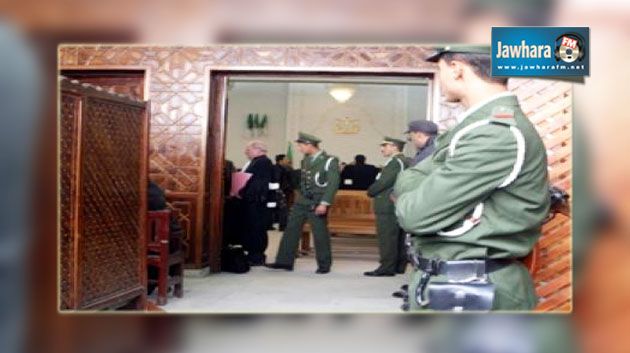 الجزائر : 15 سنة سجنا لإرهابي ليبي القي عليه القبض على الحدود مع تونس