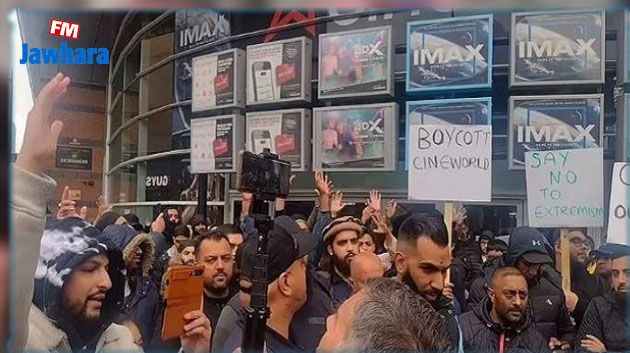 بعد مُظاهرات طالبت بمنعه: دور سينما تُوقف عرض فيلم عن ابنة النبي محمد ﷺ