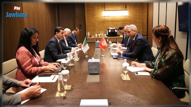 وزير السياحة يلتقي نظيره الجزائري