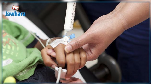 وزارة الأسرة تقرر التعهّد الفوري بطفلة تعاني من مرض وراثي خطير