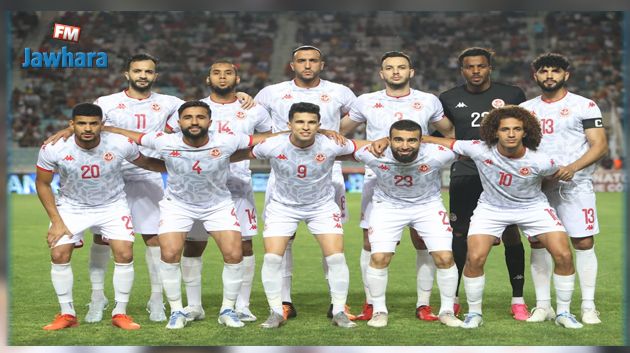 اثناء عودة المنتخب الى تونس : حضور وزارة الخارجية و غياب وزارة الرياضة