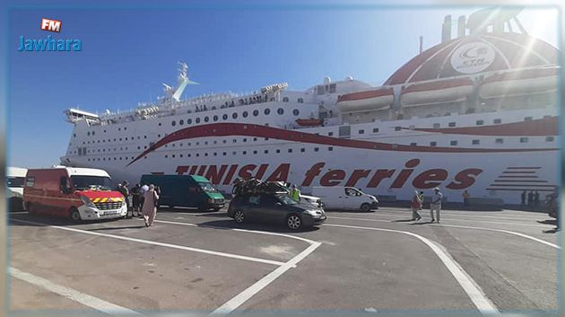 ميناء جرجيس: وصول أوّل رحلة لباخرة قرطاج (صور وفيديو)