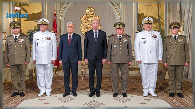 ترقية عدد من الضباط في الذكرى السادسة والستين لعيد الجيش الوطني