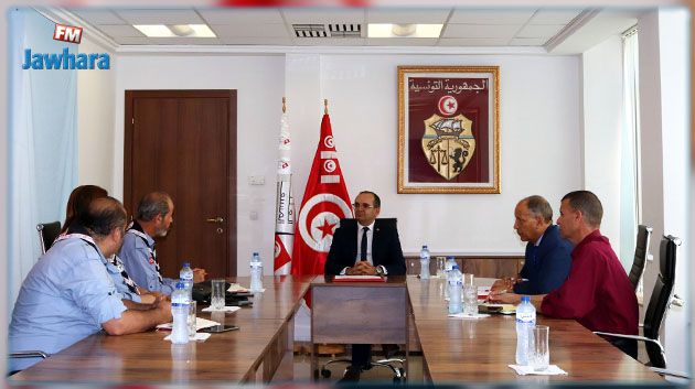 رئيس هيئة الانتخابات يلتقي وفدا عن الكشافة التونسية وممثلين عن الغرفة الاقتصادية الفتية