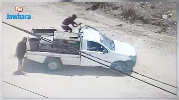 بلديّة سوسة.. عدد من أصحاب محلات بيع الدجاج والمسالخ العشوائية بحمام سوسة يتعمّدون القاء الفضلات بسوسة