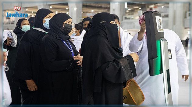 بـ11 لغة: