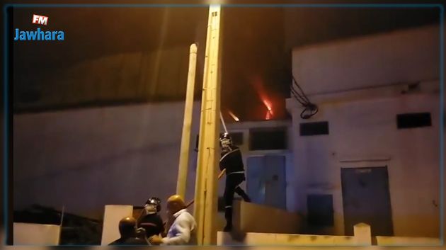 حريق في مصنع بميناء المهدية