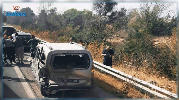 تصادم عدد من السيارات بالطريق السيارة جراء انعدام الرؤية بسبب النيران