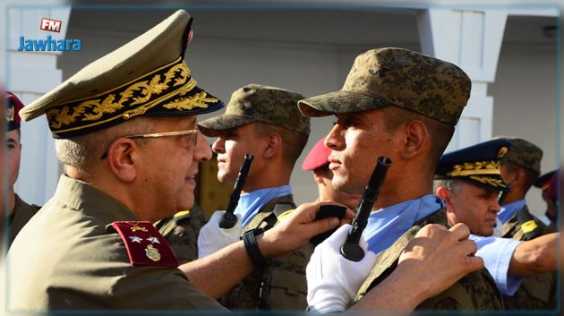 وزير الدفاع الوطني يشرف على حفل اختتام السنة التكوينية بمدارس الصحّة العسكرية