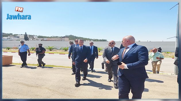 وزير الداخلية: فتح أبحاث حول ملابسات حريق جبل بوقرنين
