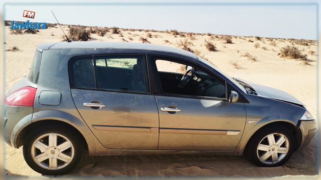 قبلي: إحباط عملية تهريب 4 سيارات إلى الجزائر