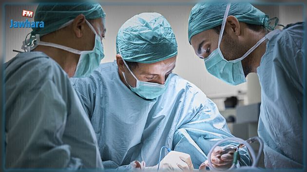 إجراء أول عملية زرع قلب في العالم بين مصابين بفيروس نقص المناعة البشرية