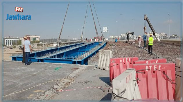 البحيرة: تركيز الجزء الثاني من الجسر الحديدي على مستوى قنال ديوان التطهير (صور)
