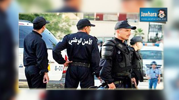 الجزائر : الأمن يحاصر مجموعة مسلحة تحتجز رهينة داخل عمارة