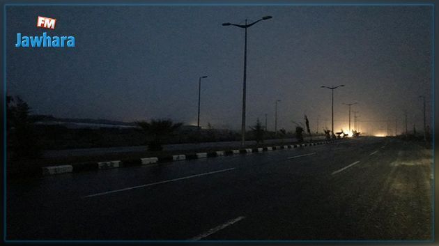 القيروان: سقوط عمودين كهربائيين بسبب الرياح