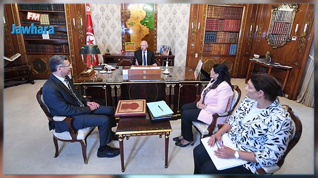 فحوى لقاء رئيس الجمهورية مع وزير الداخلية ووزيرة المالية والمديرة العامة للديوانة  