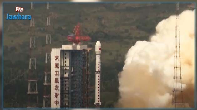 الصين تُطلق 3 أقمار صناعية جديدة إلى الفضاء (فيديو)