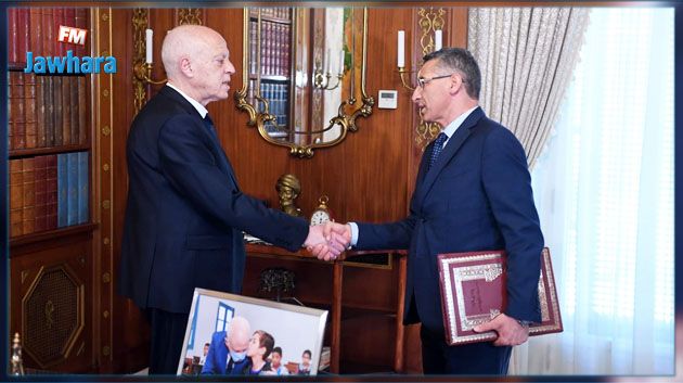 رئيس الدولة يدعو لتوحيد نقابات الأمن الداخلي في هيكل واحد يقوم على أساس الانتخاب