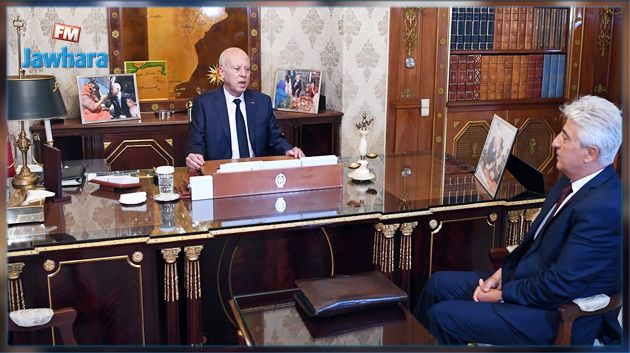 رئيس الجمهورية يلتقي وزير الدفاع الوطني