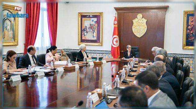 مجلس الوزراء يصادق على عدد من مشاريع المراسيم والأوامر الرئاسية