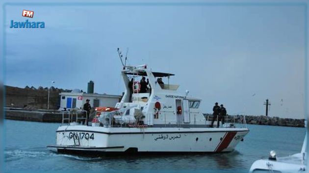 وحدات الحرس تنقذ 161 مهاجرا غير نظامي من الغرق