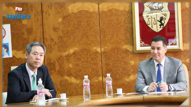 وفد كوري جنوبي يُقدّم لوزير النّقل دراسة مشاريع للنقل الذكي في تونس