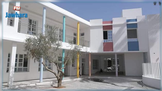 وزير التربية: مساهمة بـ 36 مليون دينار من المجتمع المدني ورجال الأعمال و بـ 50 مليون دينار من البنوك لدعم المؤسسات التربوية