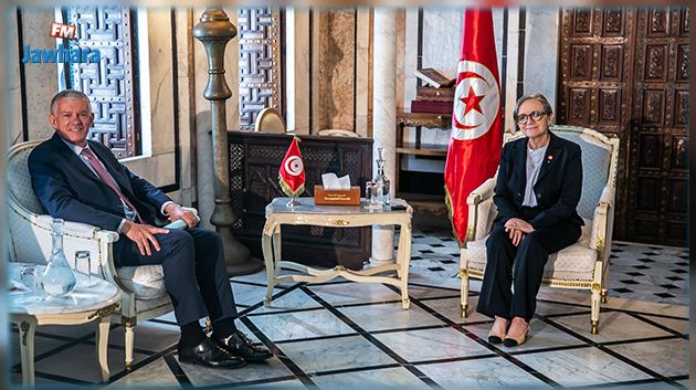 السفير الفرنسي يؤكد التزام بلاده بدعم تونس في مفاوضاتها مع صندوق النقد الدولي 