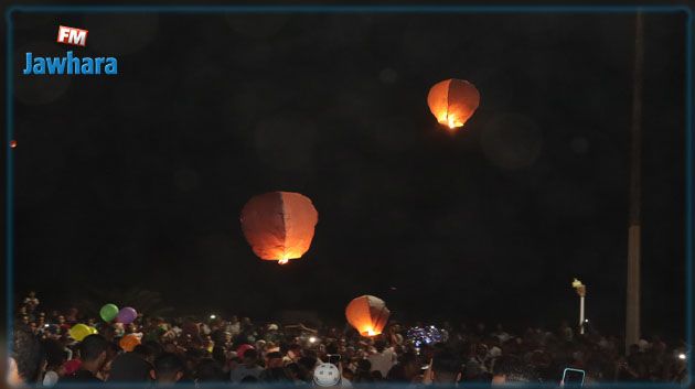 القيروان: عرض للفوانيس الطائرة (صور)