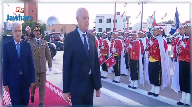 رئيس الجمهورية يشرف على موكب إحياء الذكرى 59 لعيد الجلاء (فيديو)