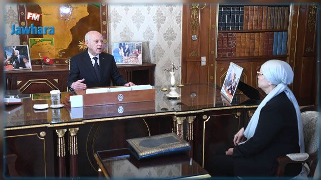 سعيّد يدعو لإثارة الدعاوي ضد من مارسوا ضغوطات على المواطنين لجمع التزكيات 